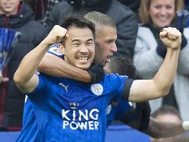 Okazaki nets 1st goal of season as Leicester down Palace