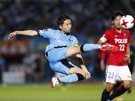 Soccer: Kawasaki hammer Urawa in ACL dress rehearsal