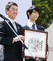Figure skating: Olympic champion Hanyu feted in home town