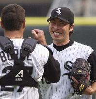 White Sox's closer Takatsu earns 5th save against Mariners