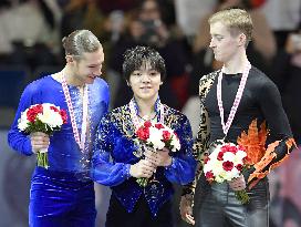 Figure skating: Uno earns 1st Grand Prix title of season at Skate Canada