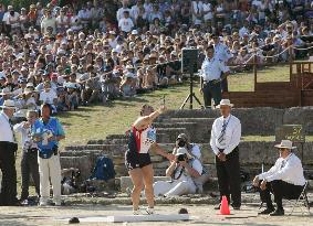 (3)Olympic shot put held at ancient Greek stadium