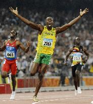 Jamaica's Bolt wins men's 200m athletics final