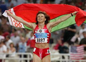 (2)Belarus' Nesterenko wins 100m in Olympics