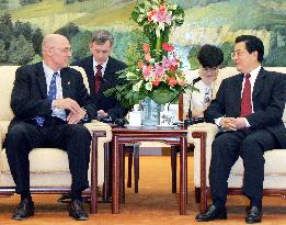 China's Hu meets with U.S. Treasury Sec'y Paulson