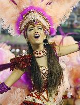 Japanese samba dancer performs at Rio carnival