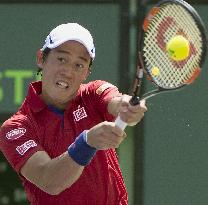 Nishikori breezes through to third round in Miami Open
