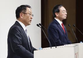 Toyota, Panasonic presidents