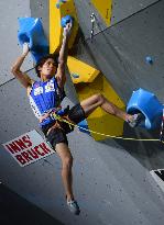 Sport climbing: Tomoa Narasaki