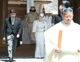 Japan empress at Ise Jingu