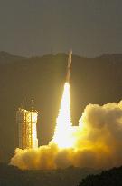 Japan's solar observation satellite 'Hinode' goes into orbit