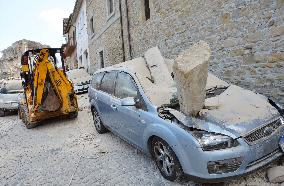 M6.2 quake hits central Italy