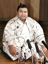Sumo: Takayasu in press conference