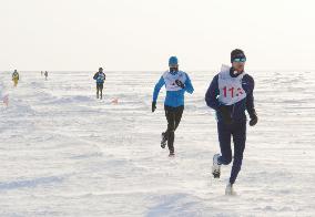 Unique challenges attract runners to Baikal Ice Marathon