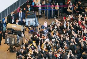 Olympics: Speed skater Nao Kodaira returns home