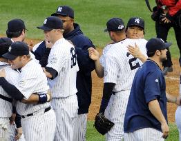 N.Y. Yankees clinch AL East title with 100th win of season