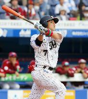 Baseball: Suzuki snaps homerless PL start, as Marines blast Eagles
