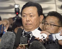 Lotte Group chairman arrives at court for questioning