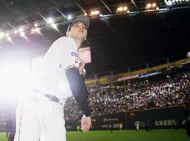 Otani's walk-off single lifts Fighters to 1st win