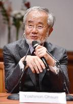 Nobel laureate Ohsumi wants young people to ask fundamental questions