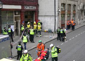 London stages Olympics terror drill