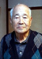 Author Junzo Shono dies at 88