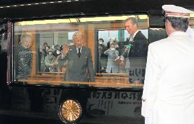 Emperor's trip to Tsukuba with Luxembourg grand duke