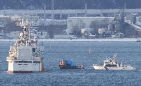N. Korean crewed boat tries to escape