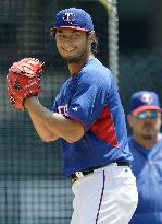 Darvish heating up on comeback trail