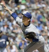 Baseball: Maeda gets 7th win as Dodgers rout Brewers