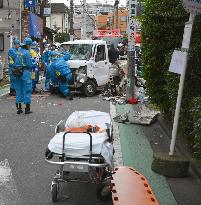 1 boy dead, 11 injured after vehicle collision in Yokohama