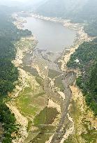 Water level falling in dam in Japan