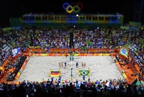 Olympic scenes: Midnight final of women's beach volleyball