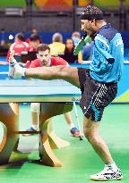 Armless Egyptian table tennis player at Rio Paralympics