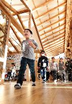 New school building in disaster-hit city completed