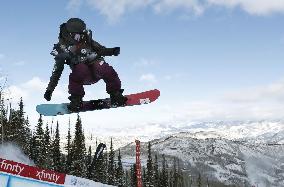 Snowboarding: Women's halfpipe at World Cup event