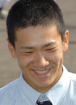 Komadai Tomakomai's Tanaka available at high school draft