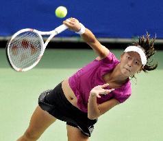 Chang defeats World No. 1 Safina at Toray Pan Pacs