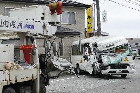 Car accident involving nursery school bus