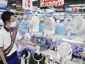 Growing sales of air circulators in Japan