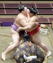 July Grand Sumo Tournament