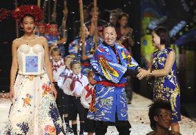 Japanese fashion designer Kansai Yamamoto dies