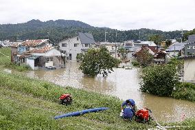 Heavy rain in northeastern Japan