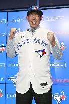 Baseball: New Blue Jays pitcher Shun Yamaguchi