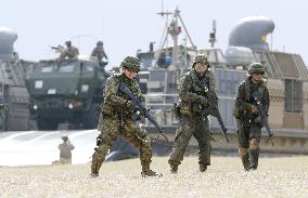 Japan-U.S. amphibious drill