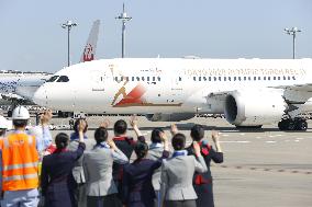 Plane used to transport Olympic flame