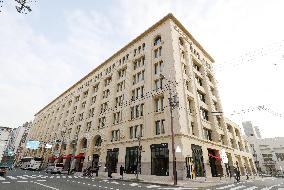 Takashimaya building converted into hotel