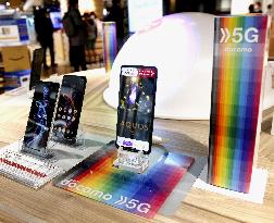 NTT Docomo launches 5G smartphone service