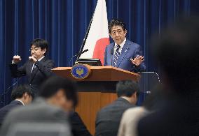 Abe vows to compile "boldest-ever" economic stimulus to fight virus