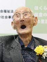 World's oldest man dies